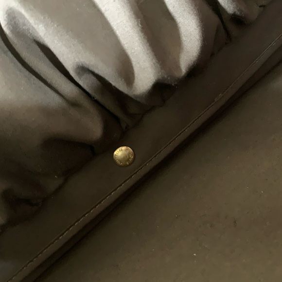 Vintage 1980s Louis Vuitton Suitcase w/Wheels ✅ AUTHENTICATED BY POSHMARK✅ - Picture 9 of 12